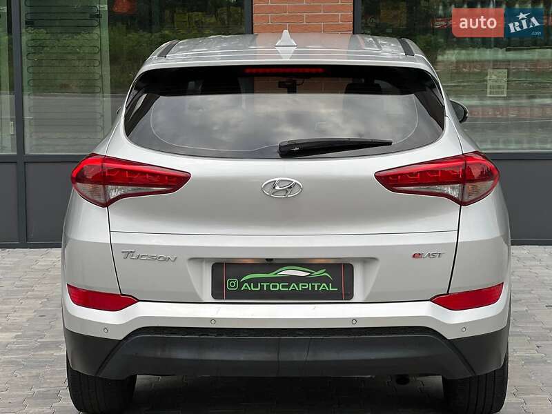 Внедорожник / Кроссовер Hyundai Tucson 2016 в Киеве