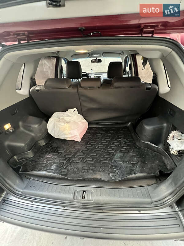 Внедорожник / Кроссовер Hyundai Tucson 2008 в Киеве фото 8 Внедорожник / Кроссовер Hyundai Tucson 2008 в Киеве