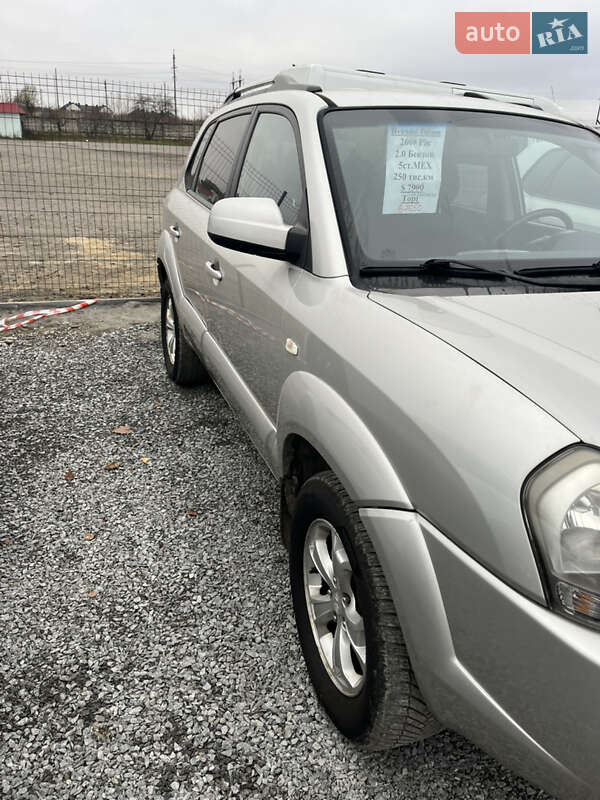 Внедорожник / Кроссовер Hyundai Tucson 2007 в Ровно