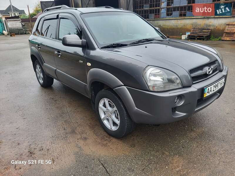 Внедорожник / Кроссовер Hyundai Tucson 2008 в Ирпене