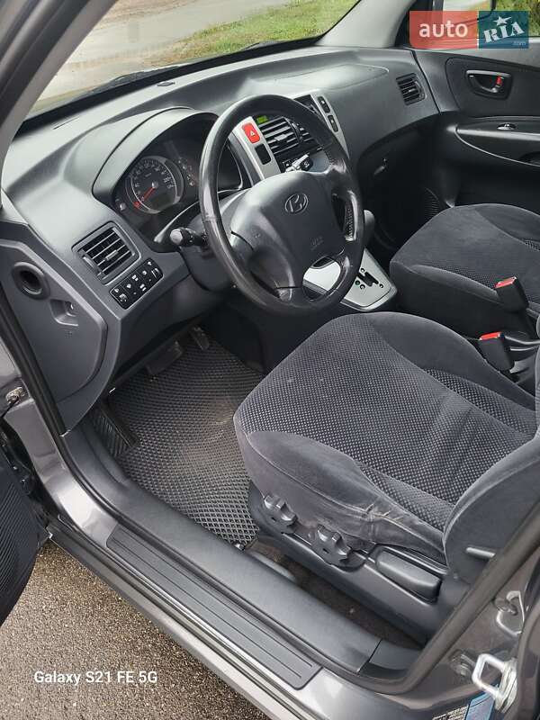 Внедорожник / Кроссовер Hyundai Tucson 2008 в Ирпене