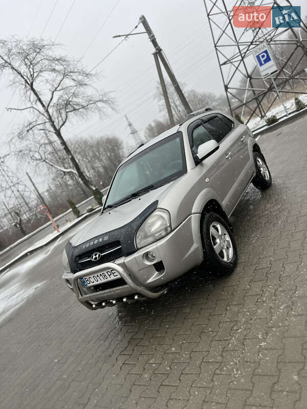 Позашляховик / Кросовер Hyundai Tucson 2006 в Старому Самборі фото 3 Позашляховик / Кросовер Hyundai Tucson 2006 в Старому Самборі