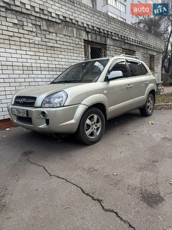 Внедорожник / Кроссовер Hyundai Tucson 2006 в Киеве