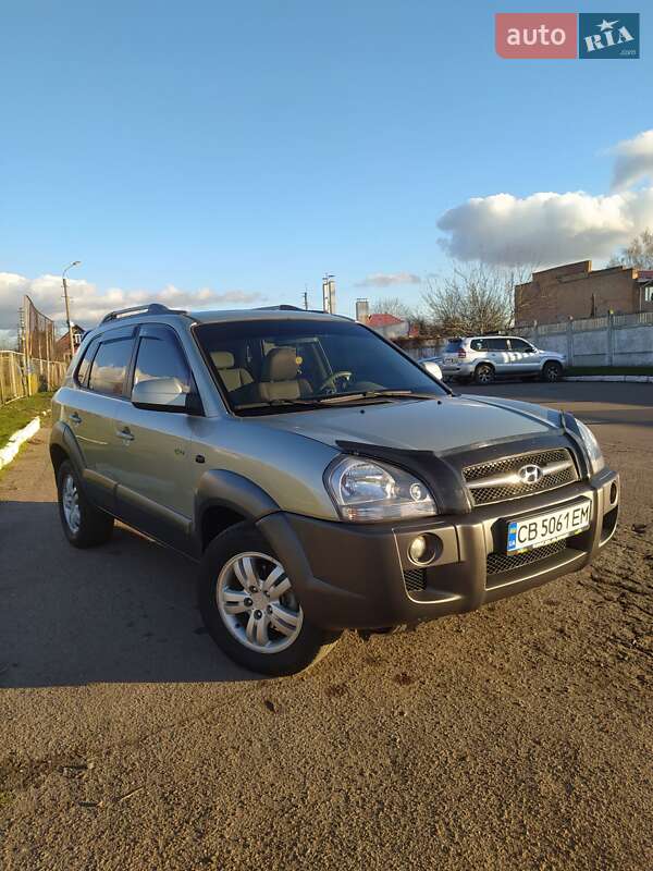 Позашляховик / Кросовер Hyundai Tucson 2007 в Прилуках