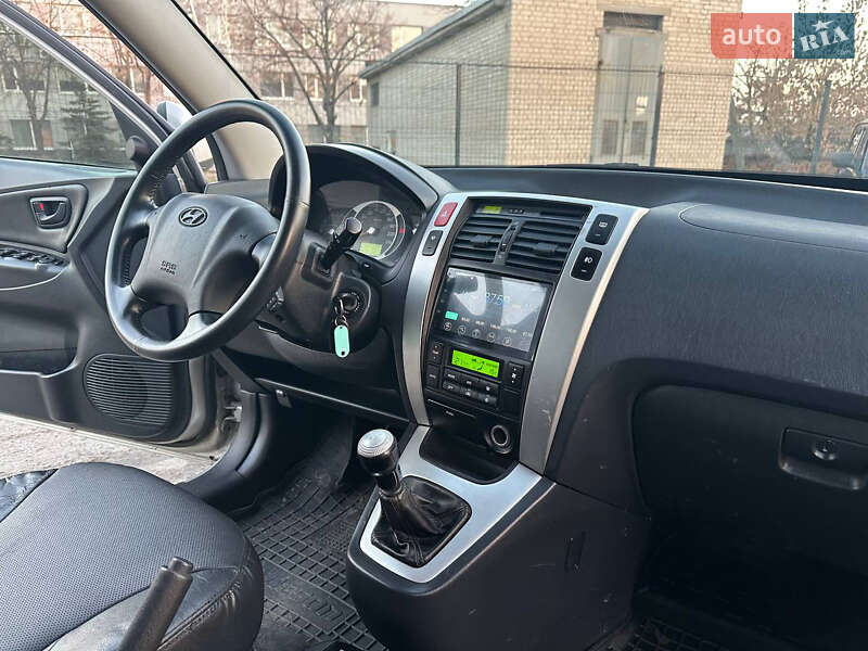 Внедорожник / Кроссовер Hyundai Tucson 2007 в Днепре