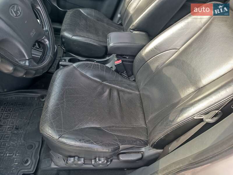 Внедорожник / Кроссовер Hyundai Tucson 2005 в Харькове фото 20 Внедорожник / Кроссовер Hyundai Tucson 2005 в Харькове