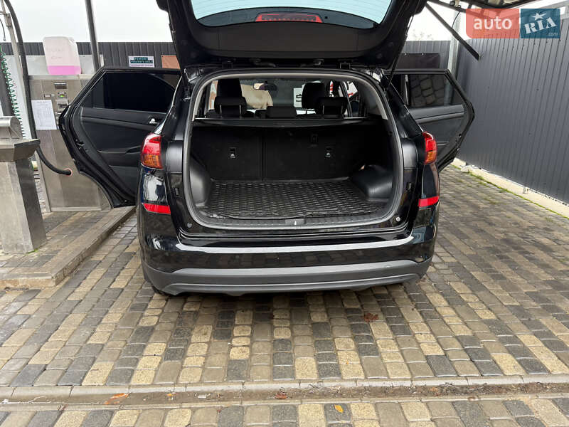 Внедорожник / Кроссовер Hyundai Tucson 2018 в Николаеве