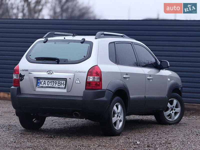 Внедорожник / Кроссовер Hyundai Tucson 2007 в Мене