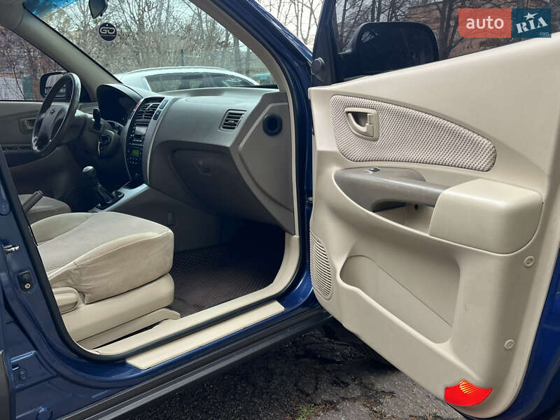 Внедорожник / Кроссовер Hyundai Tucson 2006 в Киеве