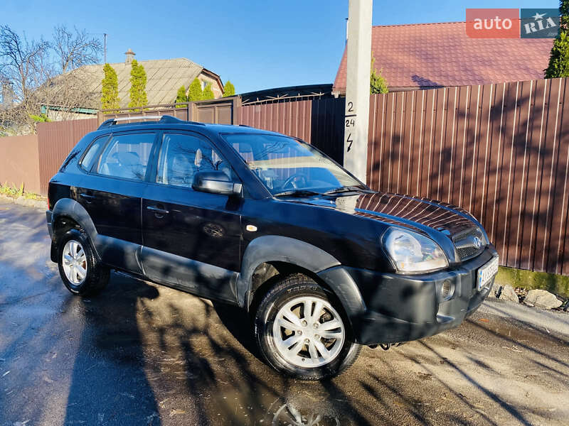 Внедорожник / Кроссовер Hyundai Tucson 2009 в Харькове