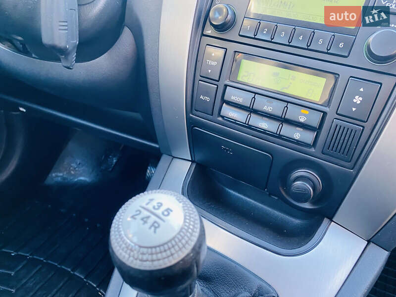 Внедорожник / Кроссовер Hyundai Tucson 2009 в Харькове