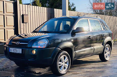 Позашляховик / Кросовер Hyundai Tucson 2009 в Харкові