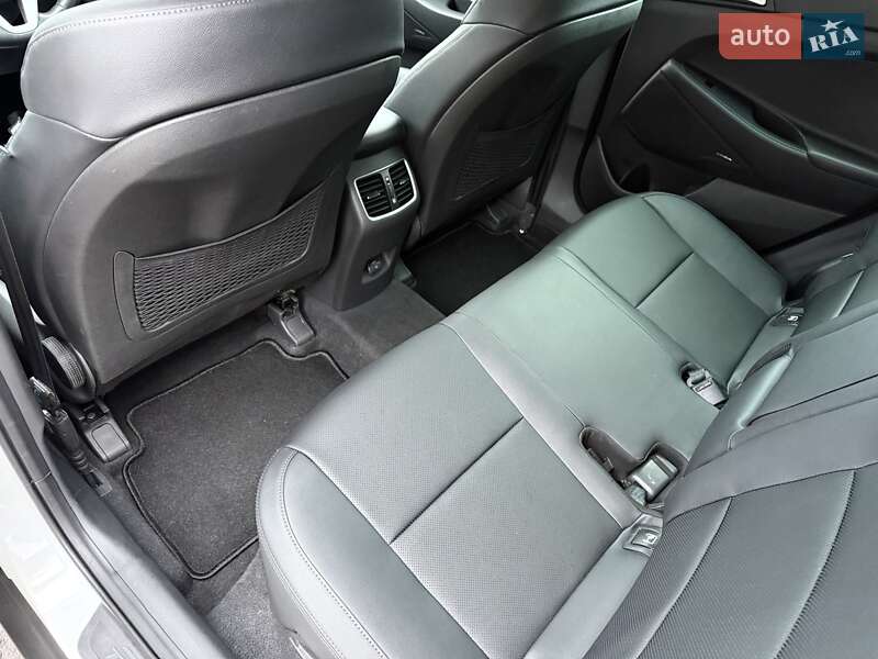 Позашляховик / Кросовер Hyundai Tucson 2019 в Гнівані