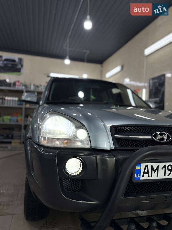 Внедорожник / Кроссовер Hyundai Tucson 2007 в Житомире