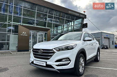 Позашляховик / Кросовер Hyundai Tucson 2016 в Одесі
