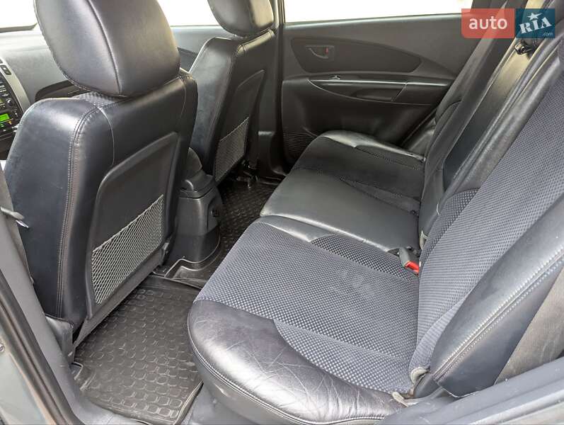 Внедорожник / Кроссовер Hyundai Tucson 2011 в Ровно фото 17 Внедорожник / Кроссовер Hyundai Tucson 2011 в Ровно