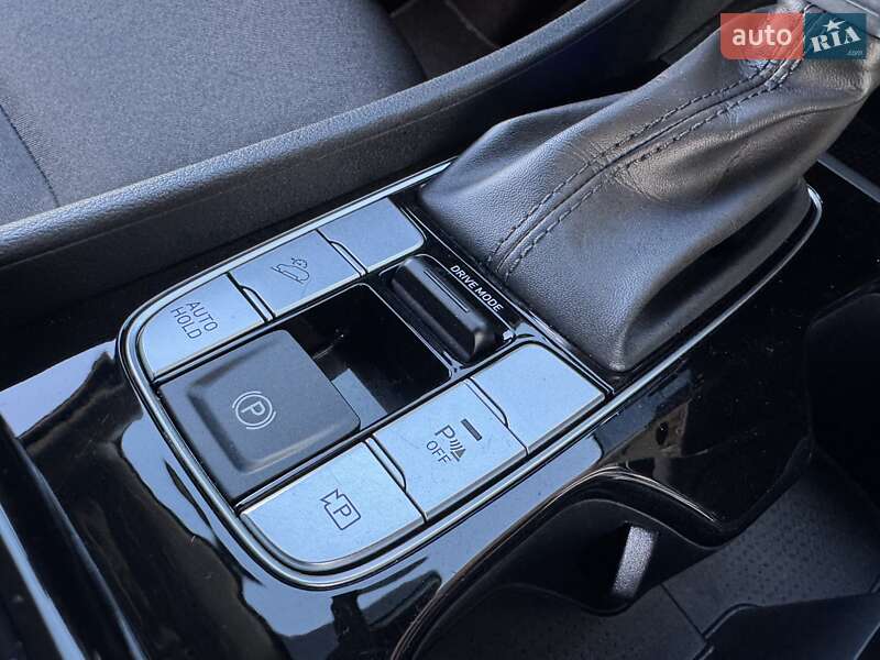 Внедорожник / Кроссовер Hyundai Tucson 2023 в Киеве