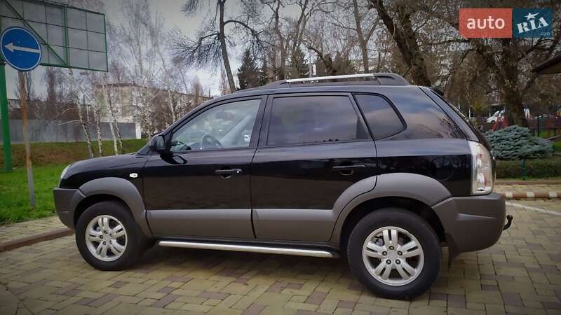 Внедорожник / Кроссовер Hyundai Tucson 2007 в Кременчуге