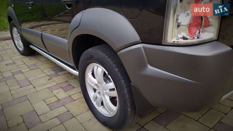 Внедорожник / Кроссовер Hyundai Tucson 2007 в Кременчуге