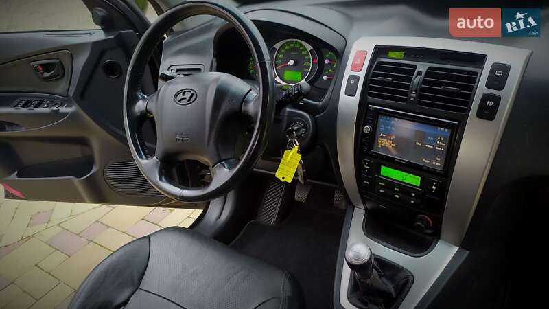 Внедорожник / Кроссовер Hyundai Tucson 2007 в Кременчуге
