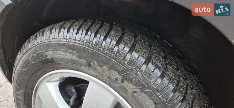 Внедорожник / Кроссовер Hyundai Tucson 2006 в Луцке фото 13 Внедорожник / Кроссовер Hyundai Tucson 2006 в Луцке