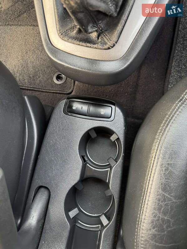 Позашляховик / Кросовер Hyundai Tucson 2008 в Харкові фото 34 Позашляховик / Кросовер Hyundai Tucson 2008 в Харкові