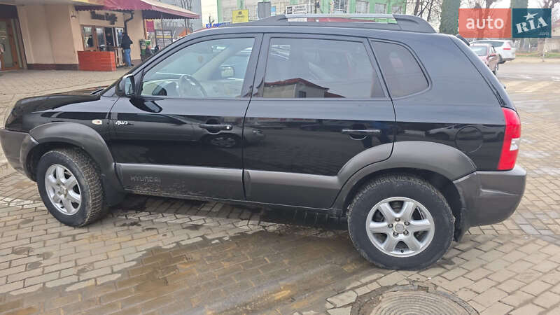 Внедорожник / Кроссовер Hyundai Tucson 2005 в Черновцах