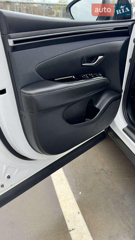 Внедорожник / Кроссовер Hyundai Tucson 2021 в Киеве