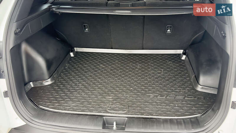 Внедорожник / Кроссовер Hyundai Tucson 2021 в Киеве