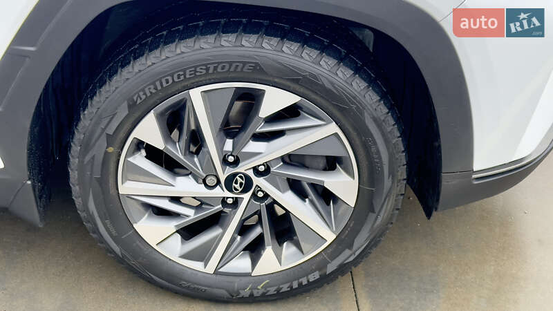 Внедорожник / Кроссовер Hyundai Tucson 2021 в Киеве