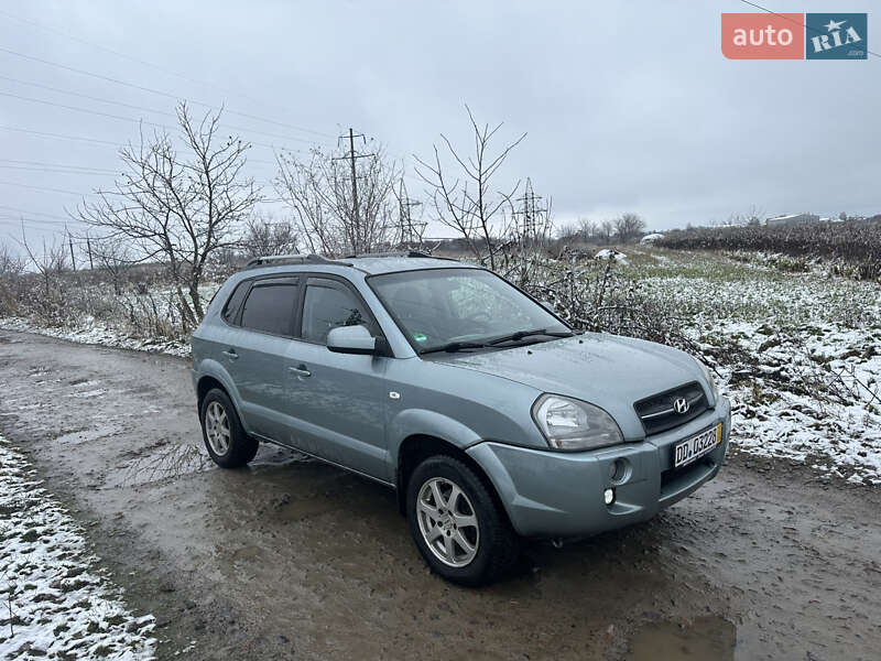 Внедорожник / Кроссовер Hyundai Tucson 2007 в Луцке