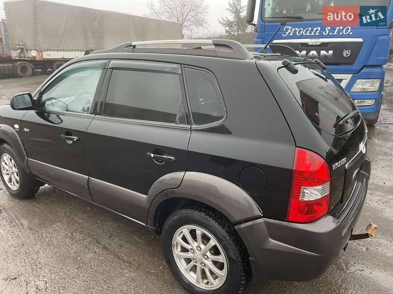 Позашляховик / Кросовер Hyundai Tucson 2004 в Томашполі