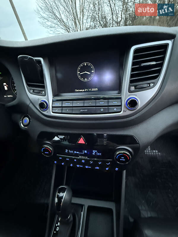 Внедорожник / Кроссовер Hyundai Tucson 2016 в Харькове