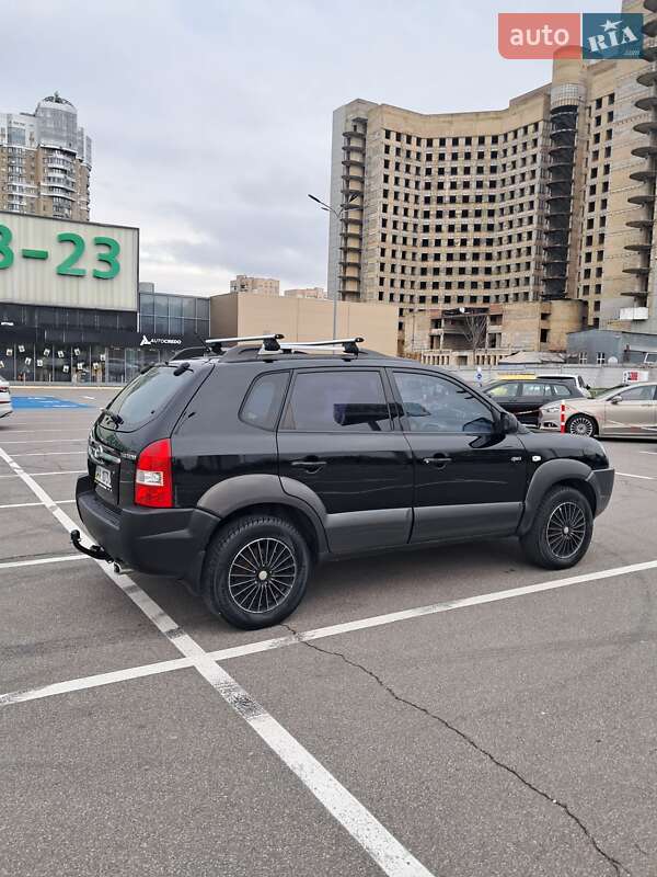 Внедорожник / Кроссовер Hyundai Tucson 2007 в Киеве