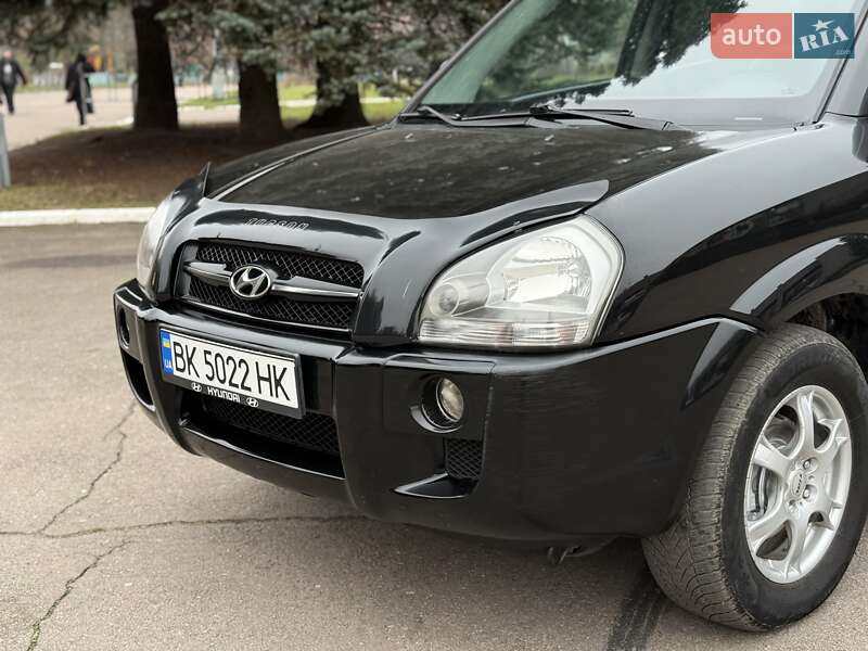 Позашляховик / Кросовер Hyundai Tucson 2008 в Рівному