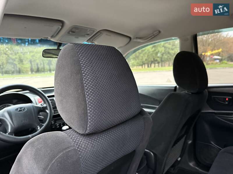 Позашляховик / Кросовер Hyundai Tucson 2008 в Рівному