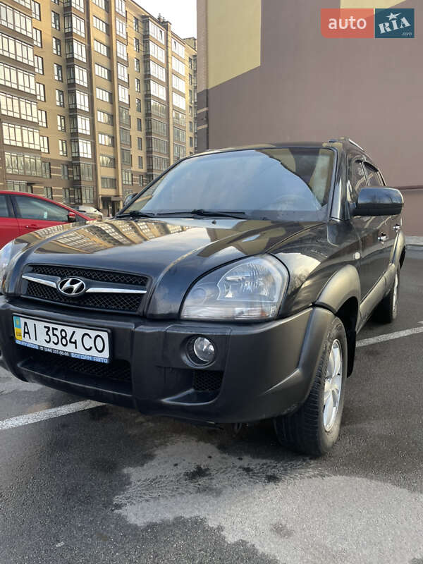 Внедорожник / Кроссовер Hyundai Tucson 2011 в Чернигове