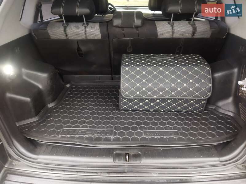 Внедорожник / Кроссовер Hyundai Tucson 2008 в Изяславе фото 11 Внедорожник / Кроссовер Hyundai Tucson 2008 в Изяславе