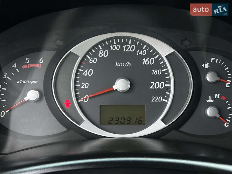 Позашляховик / Кросовер Hyundai Tucson 2007 в Харкові