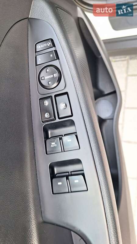 Позашляховик / Кросовер Hyundai Tucson 2016 в Коломиї