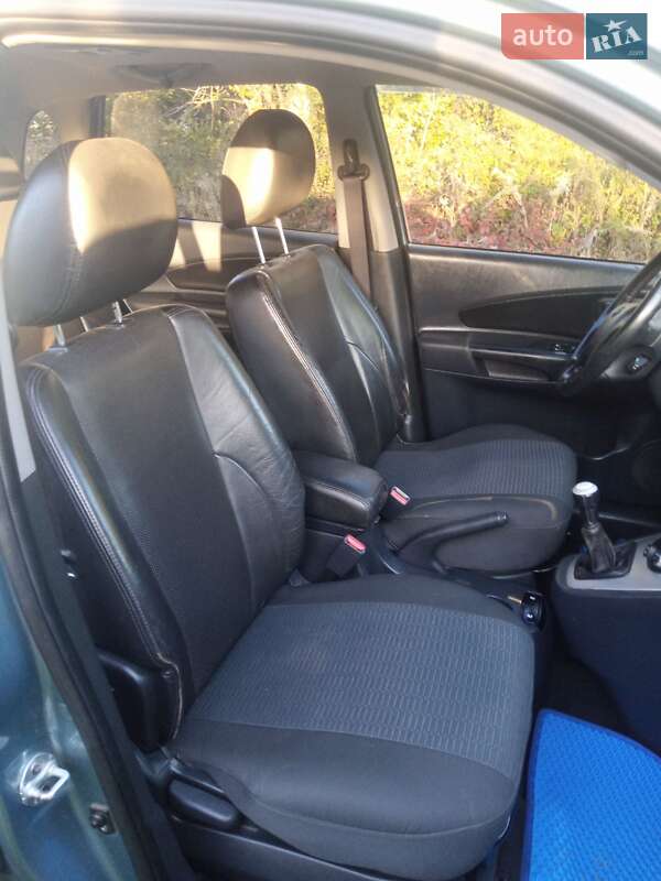 Внедорожник / Кроссовер Hyundai Tucson 2007 в Чернигове фото 10 Внедорожник / Кроссовер Hyundai Tucson 2007 в Чернигове