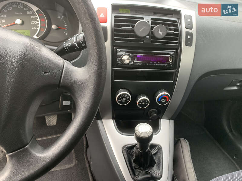 Позашляховик / Кросовер Hyundai Tucson 2010 в Харкові фото 15 Позашляховик / Кросовер Hyundai Tucson 2010 в Харкові