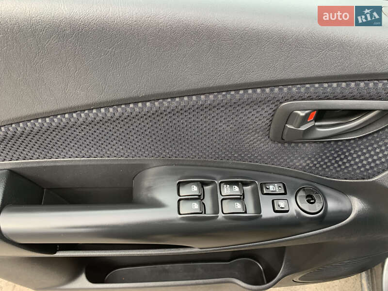 Позашляховик / Кросовер Hyundai Tucson 2010 в Харкові фото 18 Позашляховик / Кросовер Hyundai Tucson 2010 в Харкові