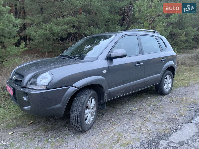 Позашляховик / Кросовер Hyundai Tucson 2010 в Харкові фото 11 Позашляховик / Кросовер Hyundai Tucson 2010 в Харкові