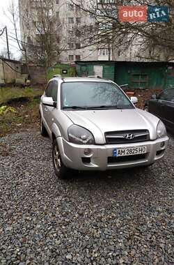 Внедорожник / Кроссовер Hyundai Tucson 2009 в Житомире