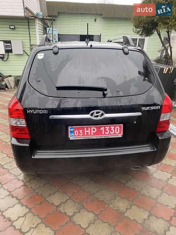 Позашляховик / Кросовер Hyundai Tucson 2006 в Рівному фото 8 Позашляховик / Кросовер Hyundai Tucson 2006 в Рівному