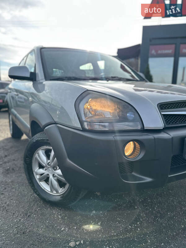 Позашляховик / Кросовер Hyundai Tucson 2012 в Білогородці