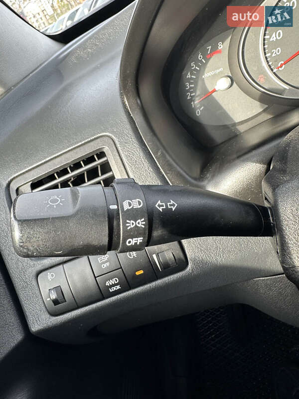 Позашляховик / Кросовер Hyundai Tucson 2012 в Білогородці