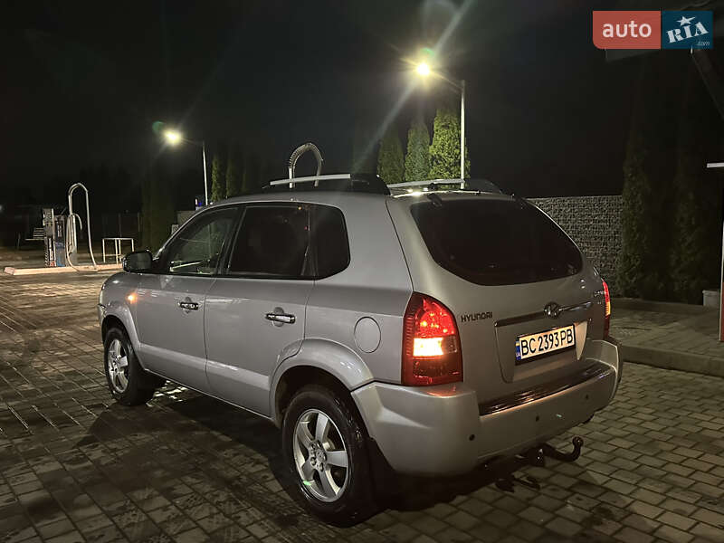 Внедорожник / Кроссовер Hyundai Tucson 2004 в Самборе