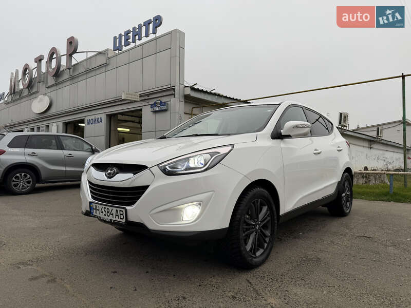 Позашляховик / Кросовер Hyundai Tucson 2014 в Одесі фото Позашляховик / Кросовер Hyundai Tucson 2014 в Одесі